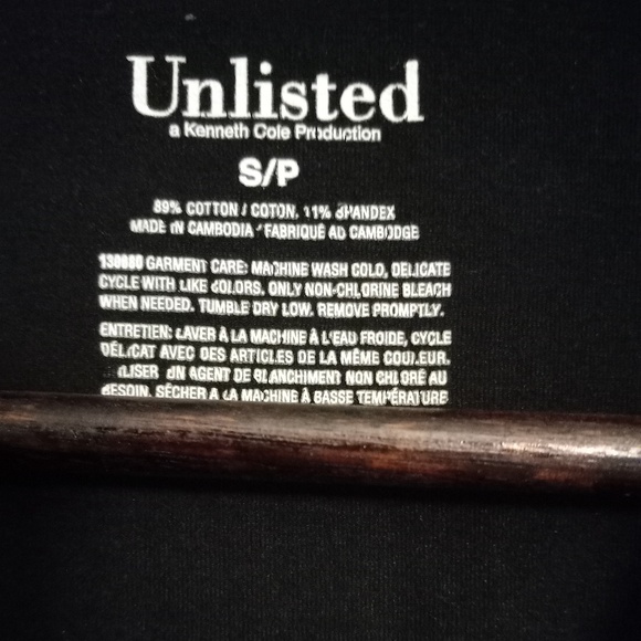 Unlisted-A Kenneth Cole Production- Long Sleeved T-Shirt- Women's- SZ S - Picture 2 of 4